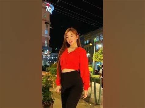 Red Alexandria Bedonia Official .